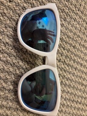 White 'goodr' OG Sunglasses with Blue Polarized Lenses